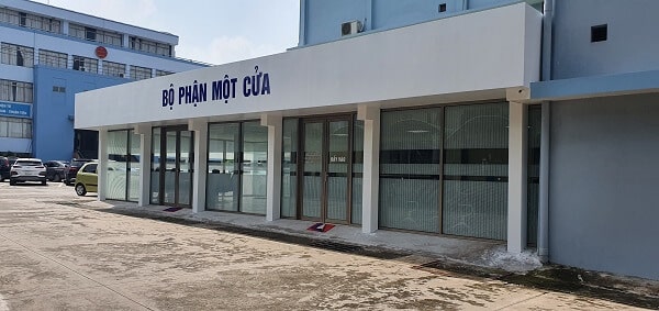 Cửa 2 cánh ứng dụng trong nhiều công trình khác nhau